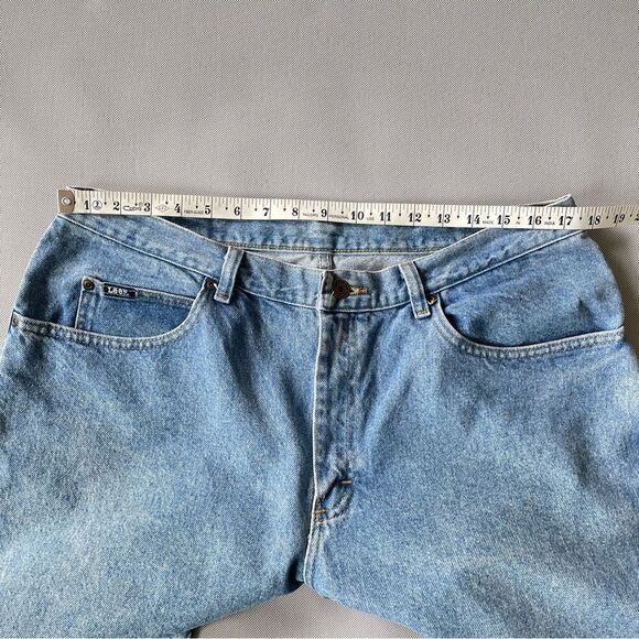 Vintage Light Wash Light Acid Wash Lee Relaxed Fit Jeans Size 38x30 - Picture 6 of 10